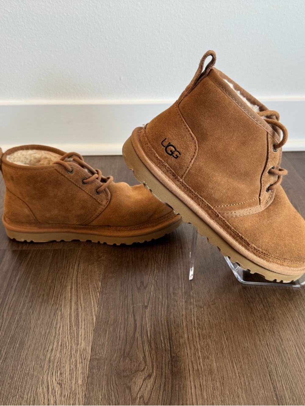 UGG Neumel Chestnut Women's Boots